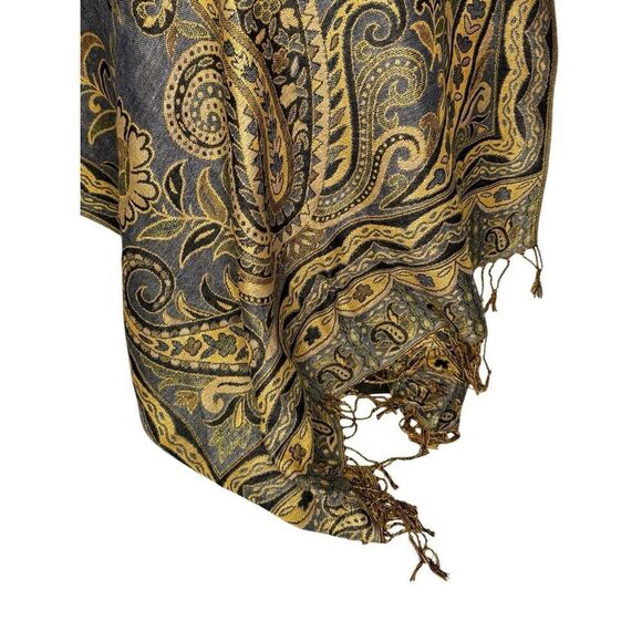 Gray and gold paisley print large scarf size 68 X 27 - Picture 3 of 10